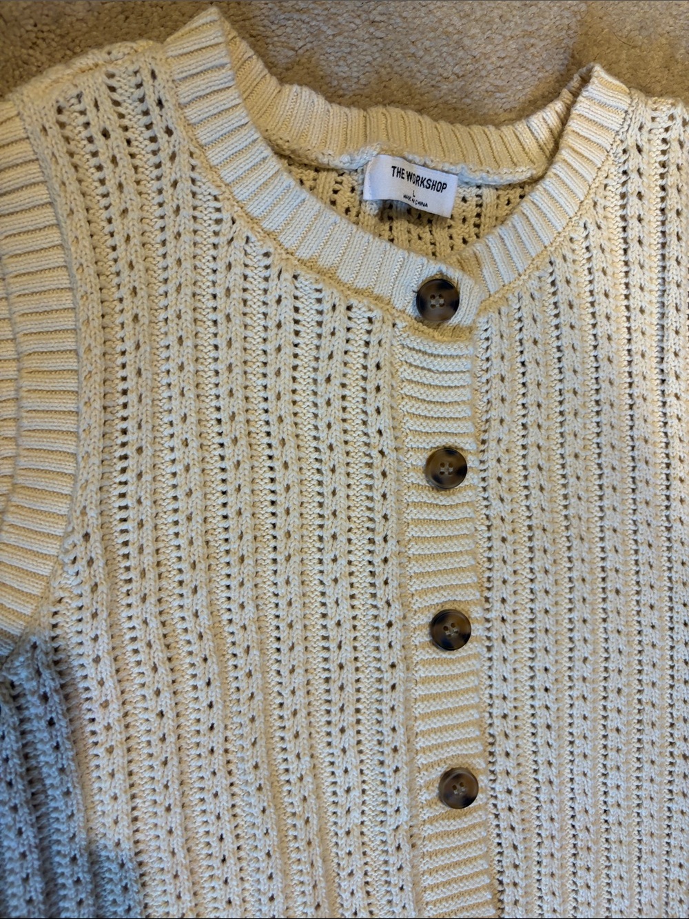 Large cream knit button-front sleeveless vest - Picture 3 of 5